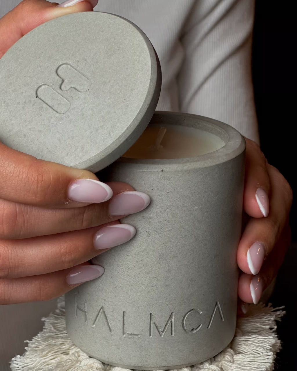 Delhi Große Beton-Duftkerze